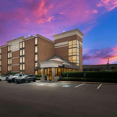 Best Western Hampton Coliseum Inn Екстериор снимка