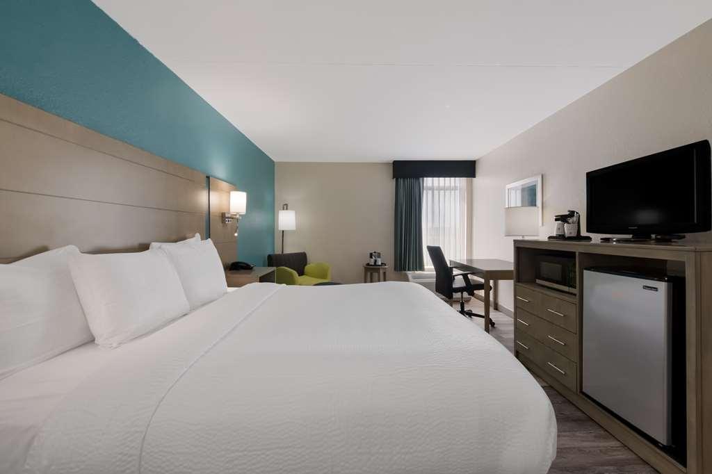 Best Western Hampton Coliseum Inn Стая снимка